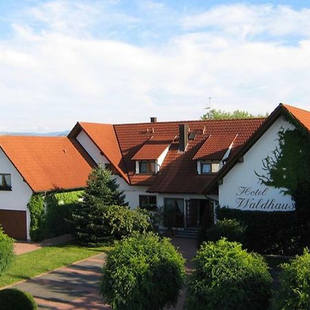 Hotel Waldhaus Hugelsheim ภายนอก รูปภาพ